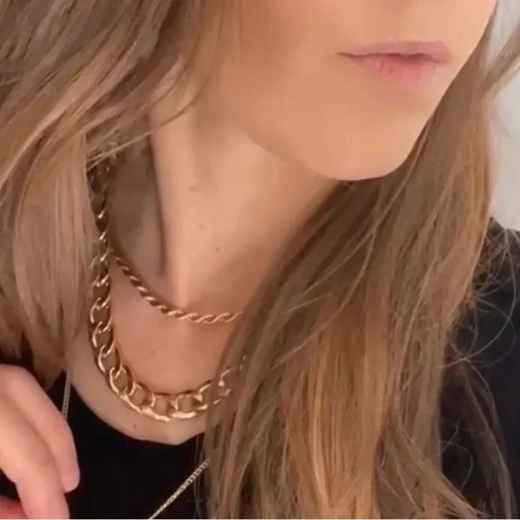 Necklace - Picture 5 of 5